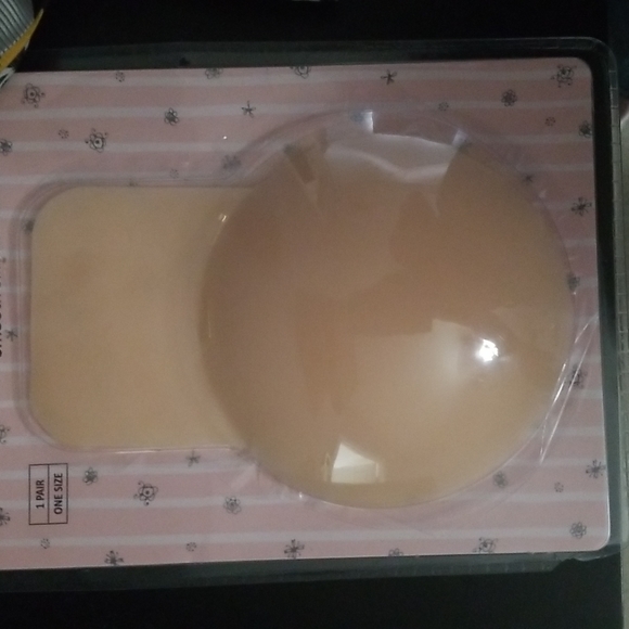 NWT Magic Curves  smooth silicone lift pasties - Picture 4 of 8